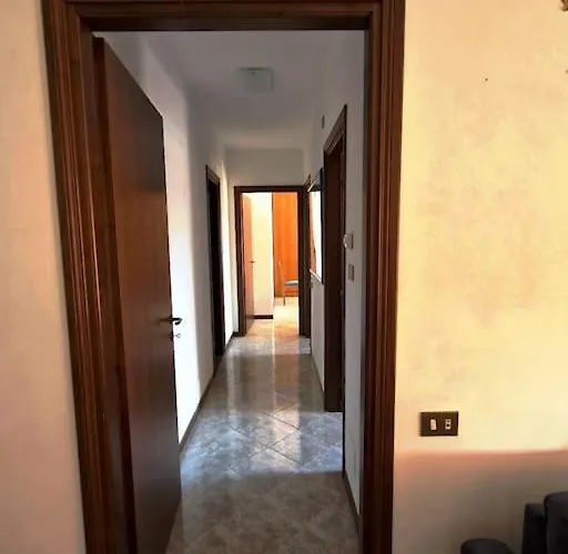 Roma, Aeroporto Ciampino E Castelli Romani Rome